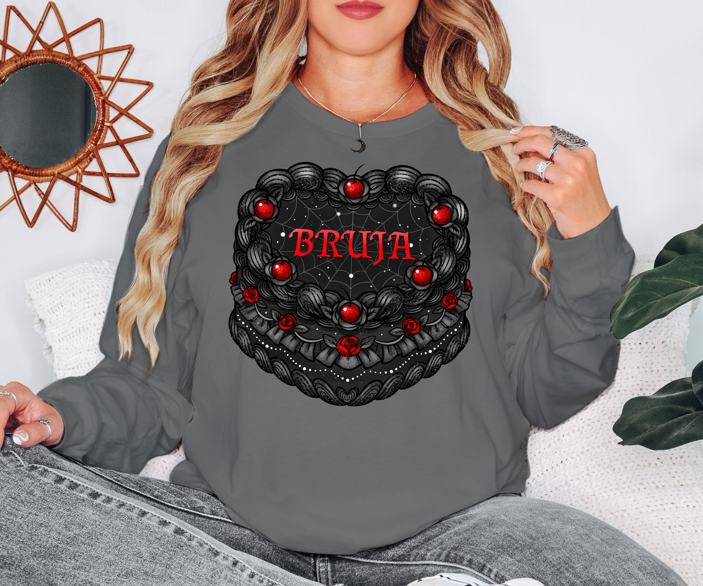 Bruja Long Sleeve T-shirt 🌙